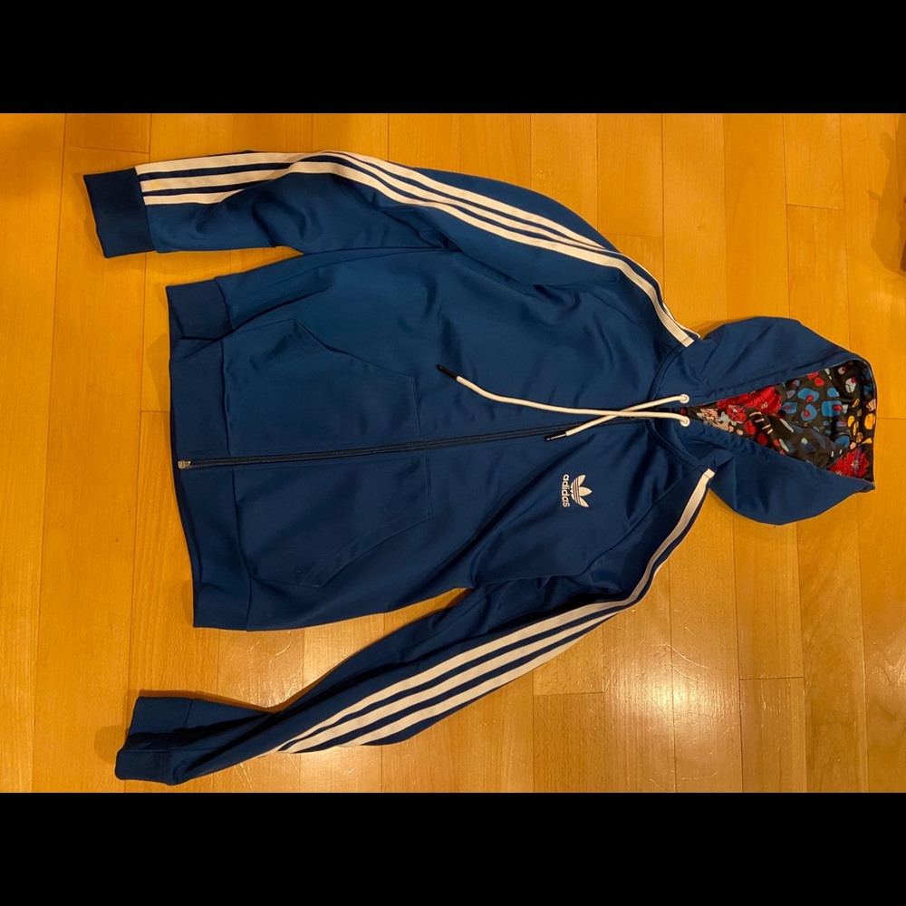 Limited addition Adidas women’s zip up sweatshirt